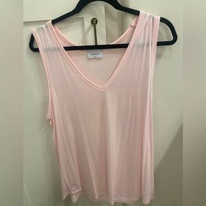 Women’s Tank Top Size Large Light Pink